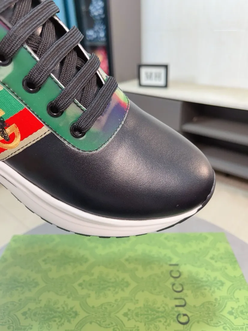 Factory price 420🌹🌹GUCCI [Gucci] New high-end brand of men's shoes, the latest fashionable casual men's shoes, trendy and versatile, relaxed and sporty style, uppers imported from Italy, first-layer cowhide, genuine leather lining and ultra-fine workmanship. Original personalized fashionable rubber wear-resistant outsole, light and comfortable on the foot, size 38-44